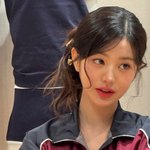 [댓글부탁해] <b>앞볼</b>빵빵 vs다크서클에 살짝 꺼진거