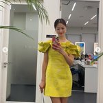 ‘강경준’ 장신영, 홈쇼핑하는 열일 워킹맘..완벽한 <b>S라인</b> 몸매