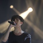 새삼 지드래곤 참 대단하네.. 연차가 19년차인데도 정병이 <b>꼬임</b>