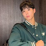 박보검, 밤 산책 나가는데 '자체 손전등' 효과