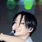 [트레저] 지훈아 <b>태극기</b>올려