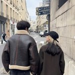 박보영최우식, 해외 길거리 '비밀 데이트' 포착...동료 배우도...