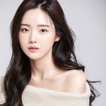 [공식] 김우석 <b>입대</b> 3개월 만에…강나언, 새로운 소식 전했다 "나를...