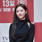 대배우 일침 “故김새론에 가혹한 <b>잣대</b>, 연예인도 빚 갚기 힘들다”