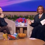 제니가 미국 토크쇼에 가져간 한국과자ㅋㅋㅋㅋㅋ