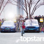 만나고 출근하는 완디’ (웬디의 영스트리트 출근길) [<b>HD</b>포토]