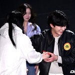 [사진]이지훈, 영화 '백수아파트' 관객들과 기분 좋은 만남