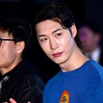 [사진]차우진, 영화 '백수아파트' 관객들에게 인사 전하며