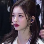 이거랑 비슷한 <b>틴트</b> 앙려줘