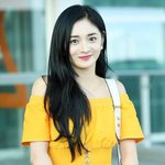 아이오아이 주결경, 큐브 연습생 출신 中 댄서와 열애설