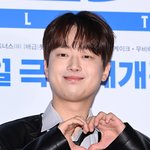 가정사 밝혔다…"대기업 다니던 父, <b>IMF</b> 직격타" (셀럽병사)