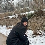 신민아, 눈 오는 날 데이트 샷…"김우빈이 찍어줬나?"