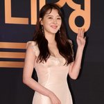 [단독] <b>조우리</b>, 나무엑터스와 이별…FN엔터와 전속계약