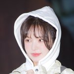 레드벨벳 웬디, ‘<b>쌀알</b> 완디 너무 귀여워’ (웬디의 영스트리트 출근길)...