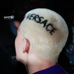 존재 자체가 그냥 인간 베르사체였다는 남<b>돌</b>