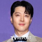 이혼' 이동건, 새 인연 찾았다...'<b>더블유</b>플러스'에서 새 출발