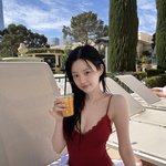 '<b>견미리</b> 딸' 이유비, '금수저의 해외여행' 자랑...'90억 대저택'...