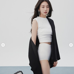 안소희, 초밀착 <b>흰색</b> 쇼츠 팬츠로 각선미 과시…완벽한 몸매 '눈길'...