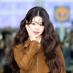 [포토] 아이브 장원영 '배꼽 빼꼼'