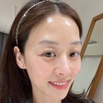 강경준 용서’ 장신영, <b>본업</b> 복귀 알린 후 화사한 미소..미모 물...