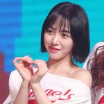 [드루와] '<b>AOA</b> 출신' 권민아, 피부과 상담실장→화장품도 만든다...