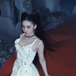 와 너네 예지 <b>뮤비</b> 봄?