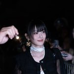 '25세' 김유정, 절친 잃었음에도 프로페셔널…시크美까지 갖춘 '팔색조'