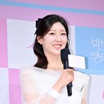[사진]이예원 아나운서,'더 시즌즈 - 박보검의 칸타빌레' 제작발표회 <b>진행</b>'
