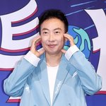[종합]“부담될까 봐”..‘라디오쇼’ 박명수, 아이유와 통화 의지...