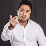 <b>마블리</b>의 생일을 축하하며 올라온 인증 사진