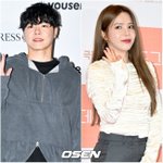 <b>솔라</b>, 故휘성 추억.."데뷔 전 함께 멋진 노래 만들어주셔"