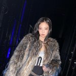 제니 앨범 망했다는건 무슨 기준임?