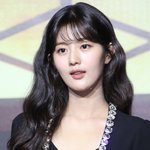 [단독]신은수 '<b>JYP</b> 언니' 수지와 다시 한 식구..매니지먼트...