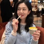 <b>백진희</b>, 아무도 못 알아봐 '굴욕'…일반인 속 아이스크림 먹방 '사람들...