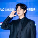 [단독] '故김새론 열애설' 김수현, 차기작 불똥 없다 "'넉오프'...