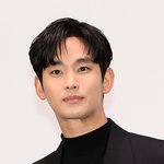 “가세연, 이 사진 말고도 多 있다”…김수현 측 강경 대응에도 추가...