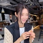 ‘무혐의 복귀’ 임창정서하얀, 가족 <b>안식</b>터 찾았다 “날 좋으니 곧”