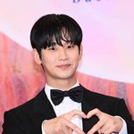 '故김새론 미성년자 교제설' 김수현, '굿데이' 녹화 정상 참여...