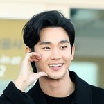 [<b>POP</b>이슈]김수현, 논란 해명도 없이 ‘굿데이’ 녹화 참여..들끓는...