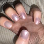 <b>오묘</b>한 색깔 예뿌다