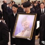 "다시 만날 날에도"…故 휘성, 눈물 작별 속 '별이 지다'...