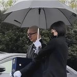 [댓글부탁해] 짧았던 3년의 행복, 영원한 이별…구준엽의 애끊는 마지막 <b>배웅</b>