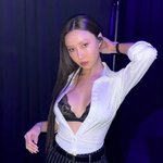 어디까지 푼거야?… 화사, 속옷 훤히 드러난 파격 패션