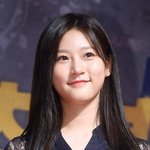 '눈물의 여왕' 종영날 그림 화제…해바라기 <b>도배</b> [엑's 이슈]