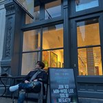 [엔터톡] ‘가스라이팅 피해’ 이민우, 안면신경마비... “스트레스로...