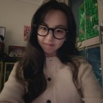 [모두드루와] 안소희, <b>뿔테</b>안경만 썼을 뿐인데 “심쿵”