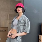 어디까지 올린거야?… 나나, 크롭티+초미니 '아찔' 노출