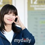 <b>아침</b> 햇살과 밀당하는 <b>수영</b> '내가 더 예뻐'