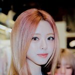 미소녀 여주 실존이라는 <b>자몽</b>머리 유나