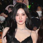 <b>닝닝</b> 왜케 주인공 같냐